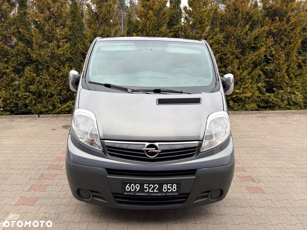 Renault Trafic - 23