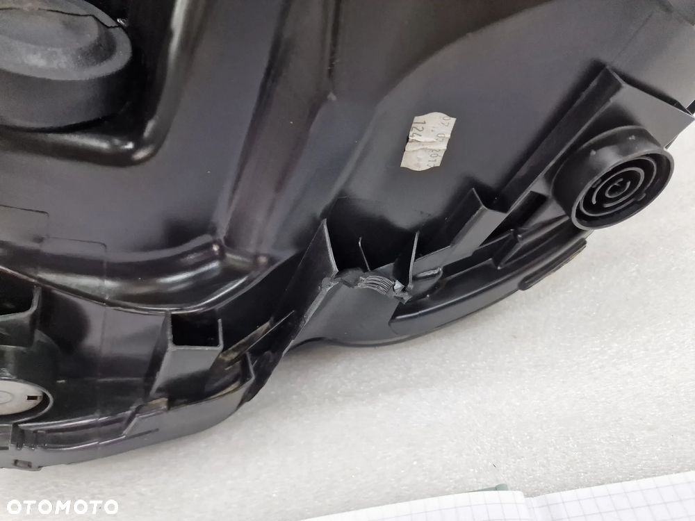 VW T6 TRANSPORTER 15- PRAWA ZWYKŁA LAMPA PRZEDNIA PRZÓD , NR 7E1941006E , NR AUKCJI LA58 - 17