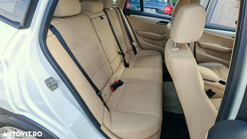 BMW X1 - 13