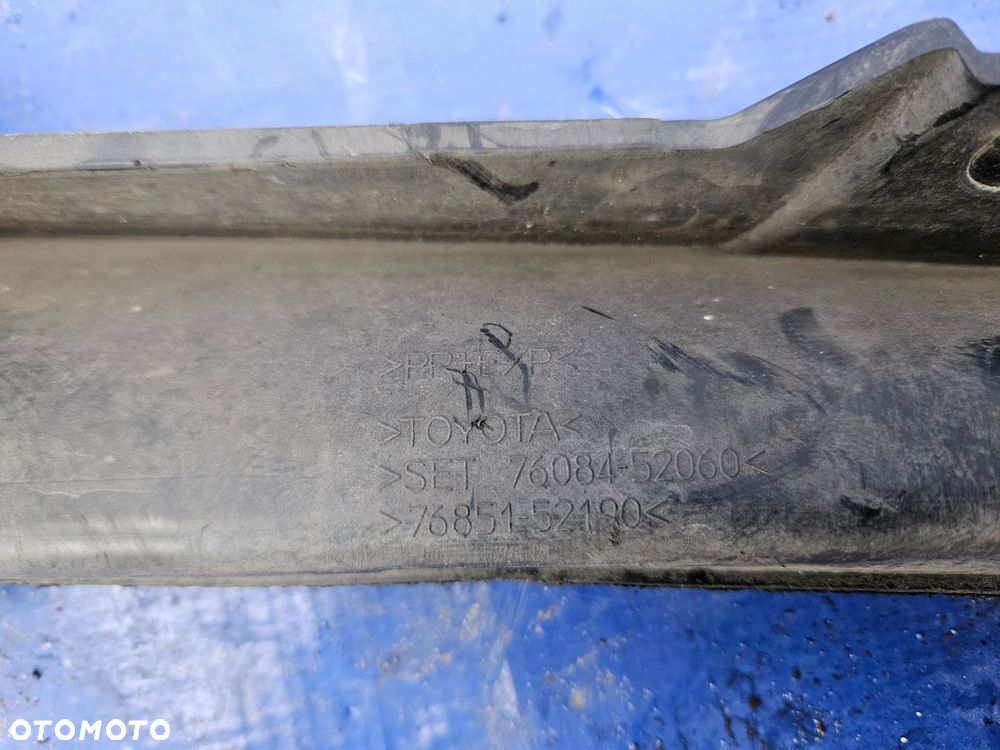 Toyota VERSO S hokej zderzaka przedniego - 2