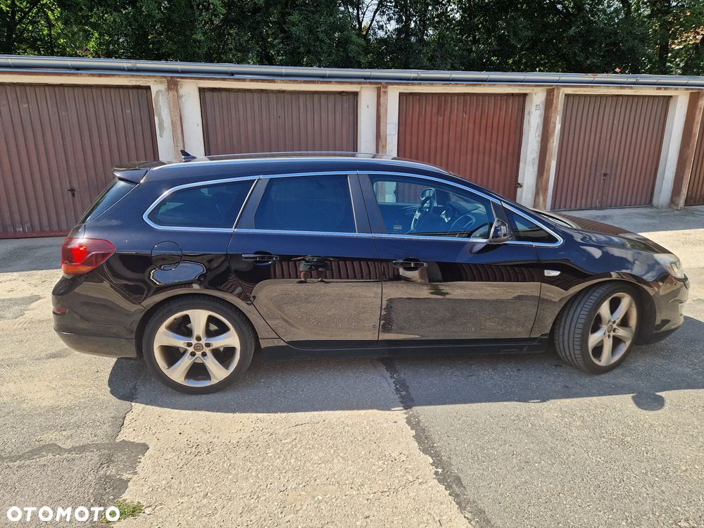 Opel Astra 1.6 T Sport - 10
