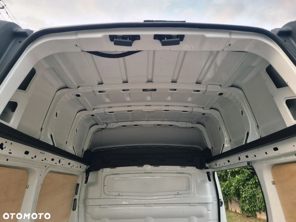 Renault Trafic - 20