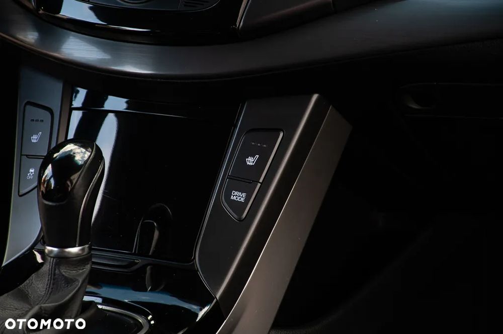 Hyundai i40 1.7 CRDi Automatik Premium - 27