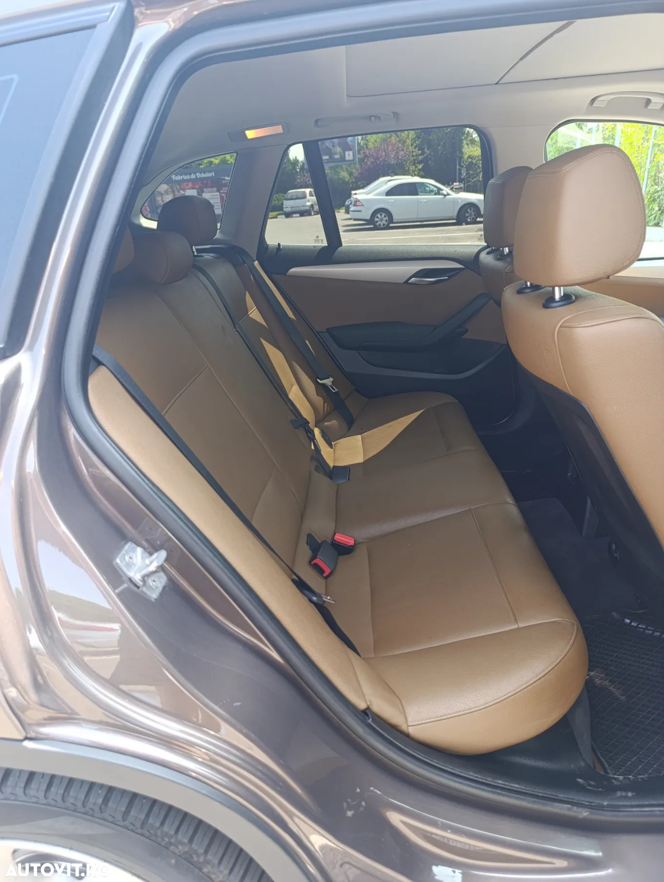 BMW X1 sDrive20d EfficientDynamics - 4