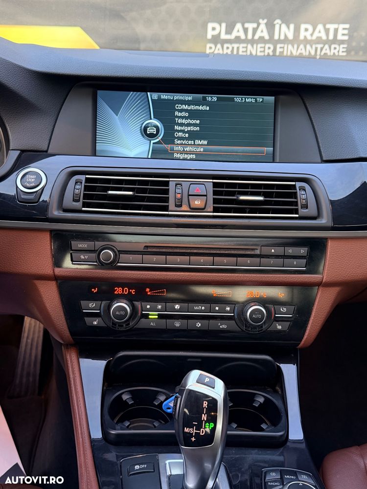 BMW Seria 5 520d Aut. - 19