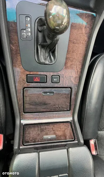 BMW Seria 7 735i L - 15