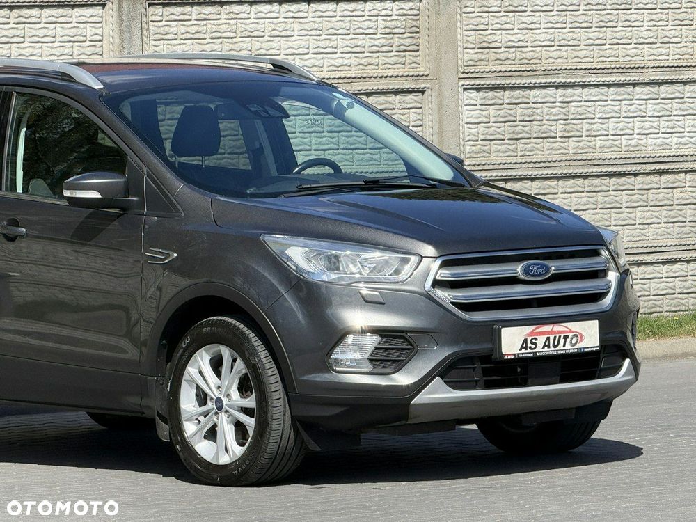 Ford Kuga - 31