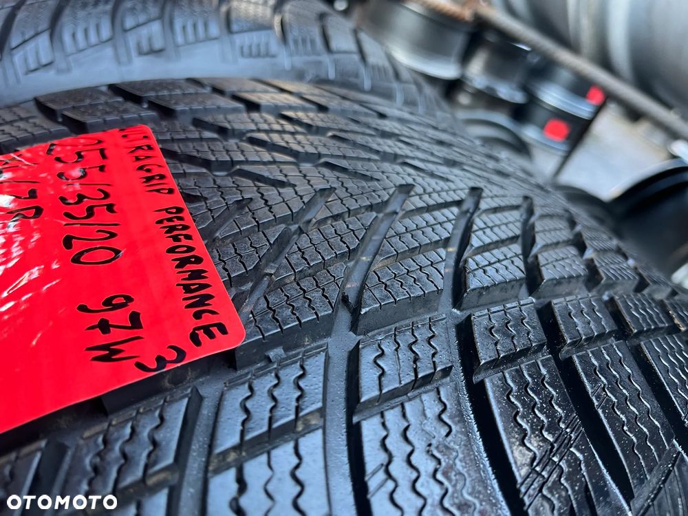 Goodyear ULTRAGRIP Performance 3 255 35 20 (97 W) 2szt Zima - 4