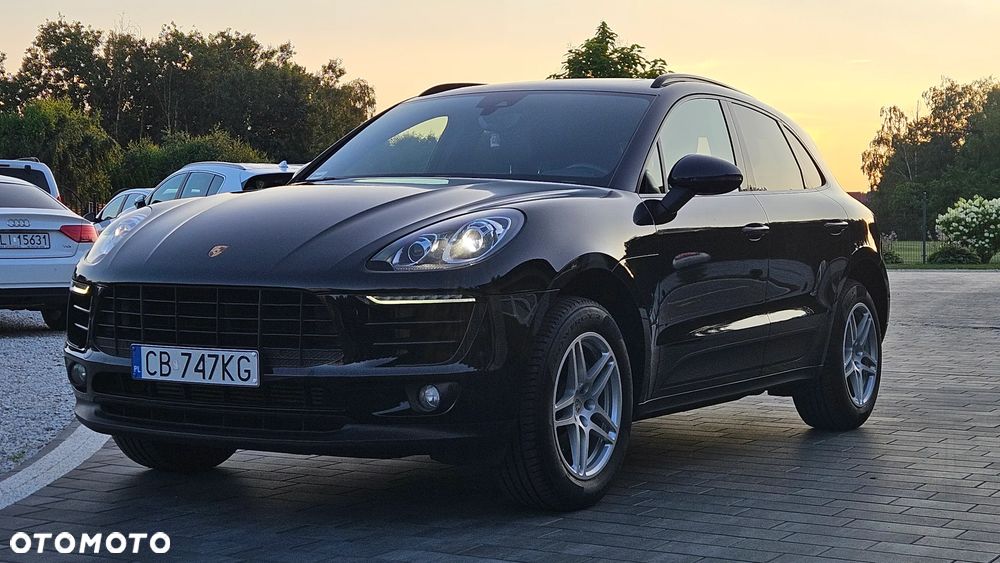 Porsche Macan - 1