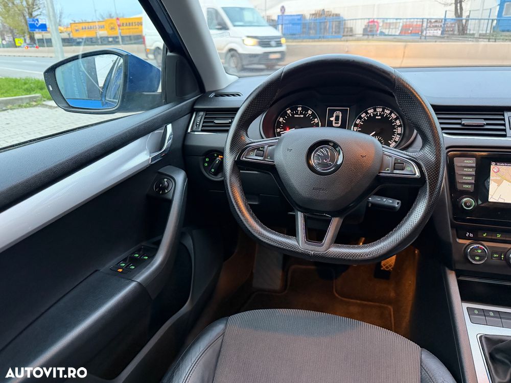 Skoda Octavia - 13