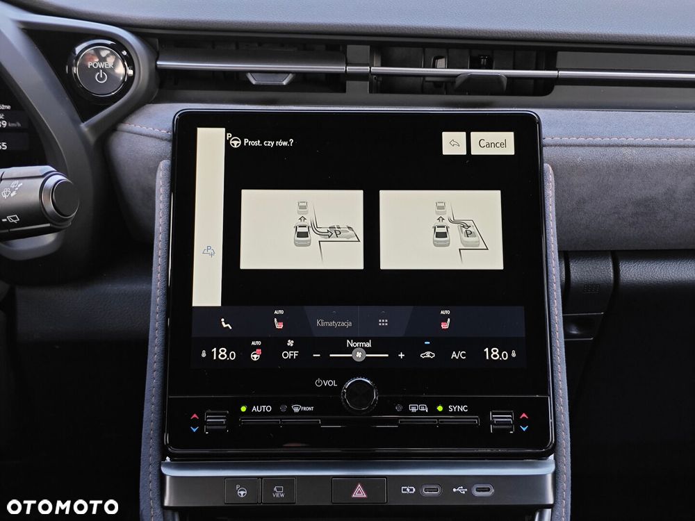 Lexus LBX 1.5 Hybrid Cool - 31