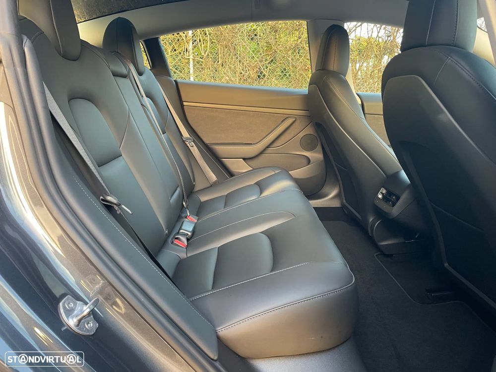 Tesla Model 3 Tração Traseira - 27