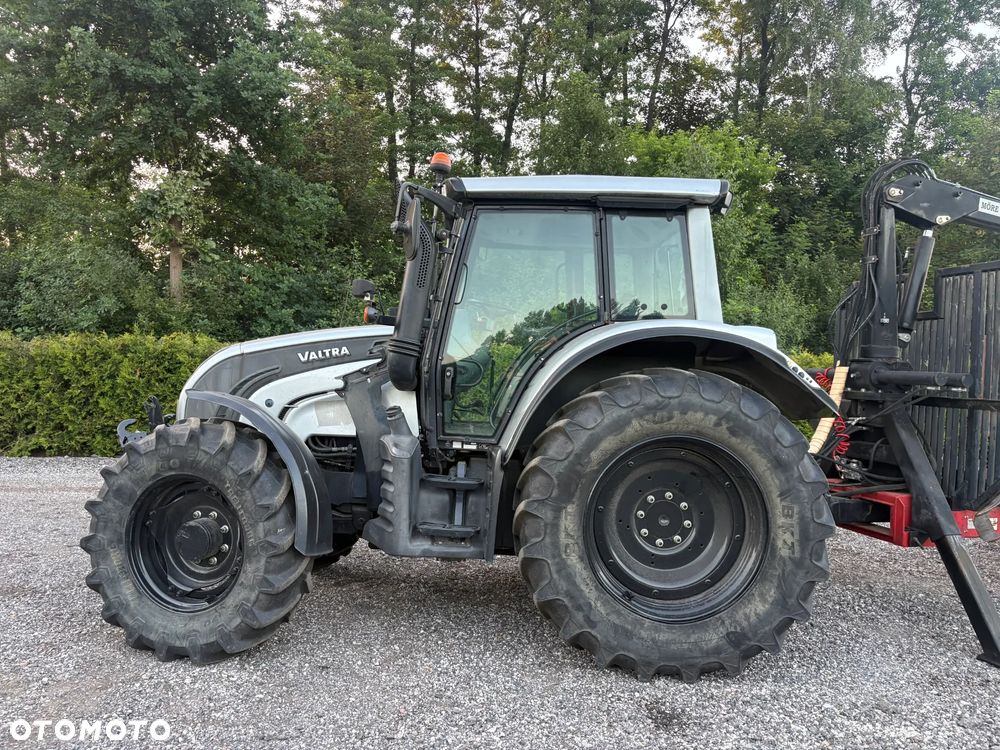 Valtra N142 - 15