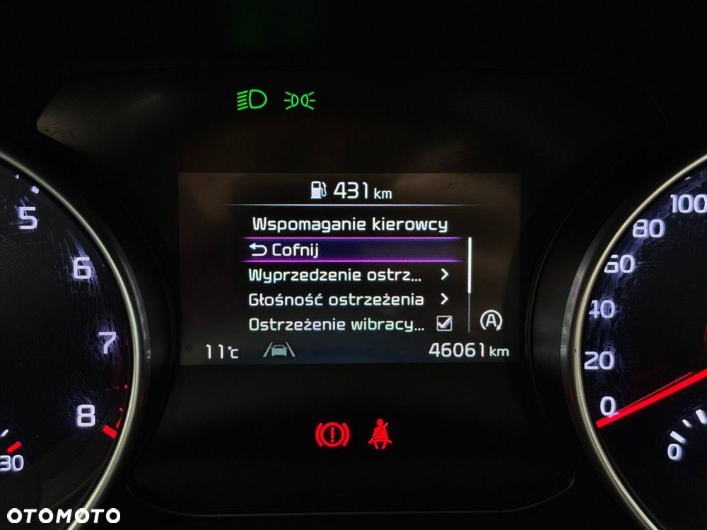 Kia XCeed 1.5 T-GDI M - 32