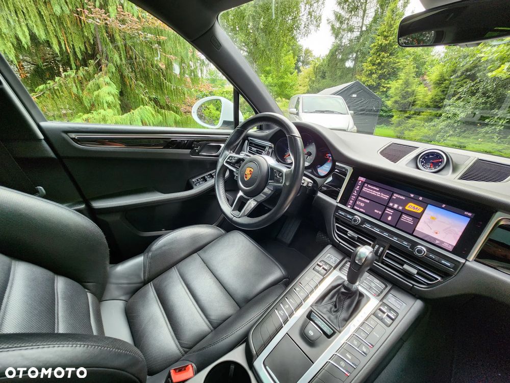 Porsche Macan - 11