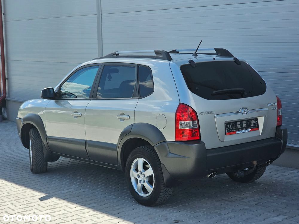Hyundai Tucson 2.0 CRDi VGT 2WD Automatik GLS - 9