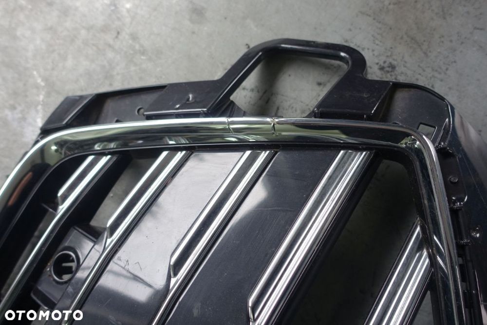 ATRAPA GRILL AUDI A4 B9 LIFT 8W0853651DR - 3