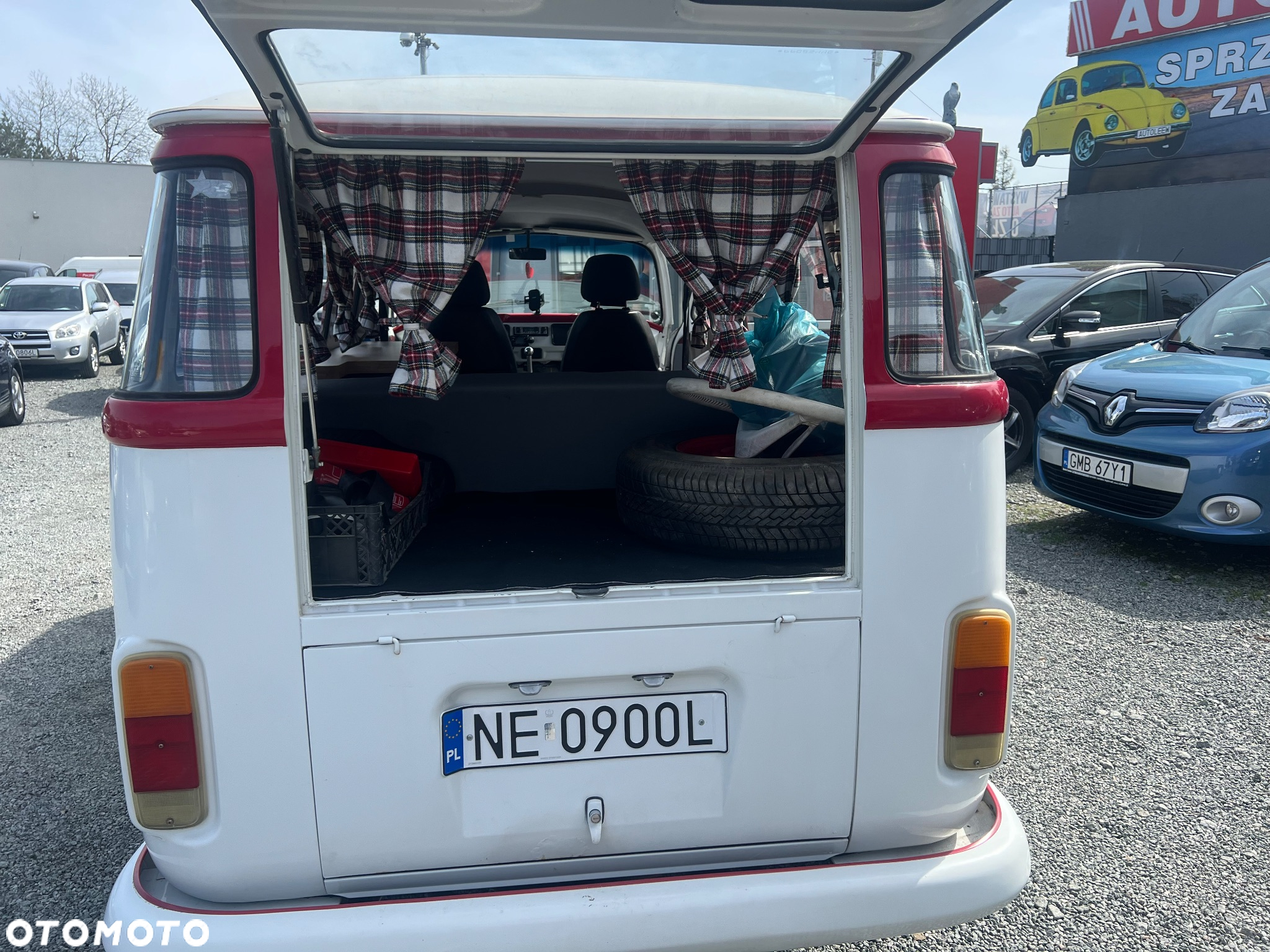 Volkswagen Transporter - 7