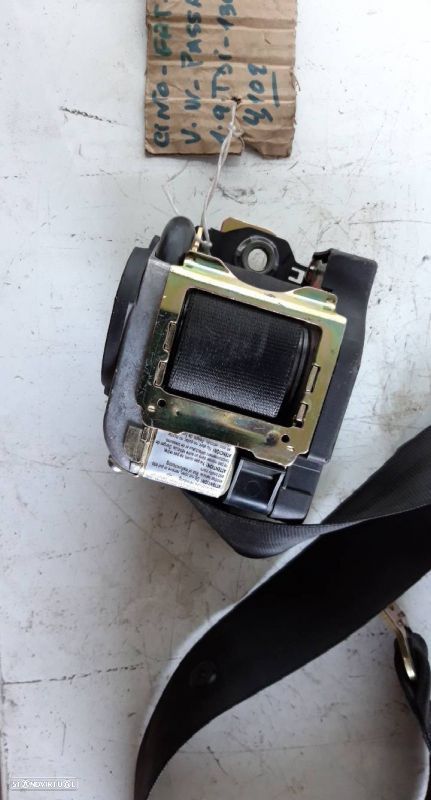 Cinto Fte Dto Pre Tensor Volkswagen Passat (3B3) - 2