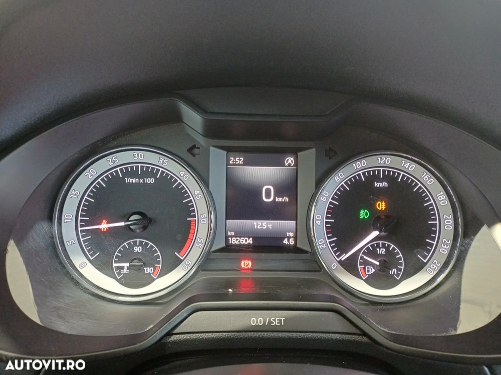 Skoda Octavia 1.6 TDI Ambition - 11