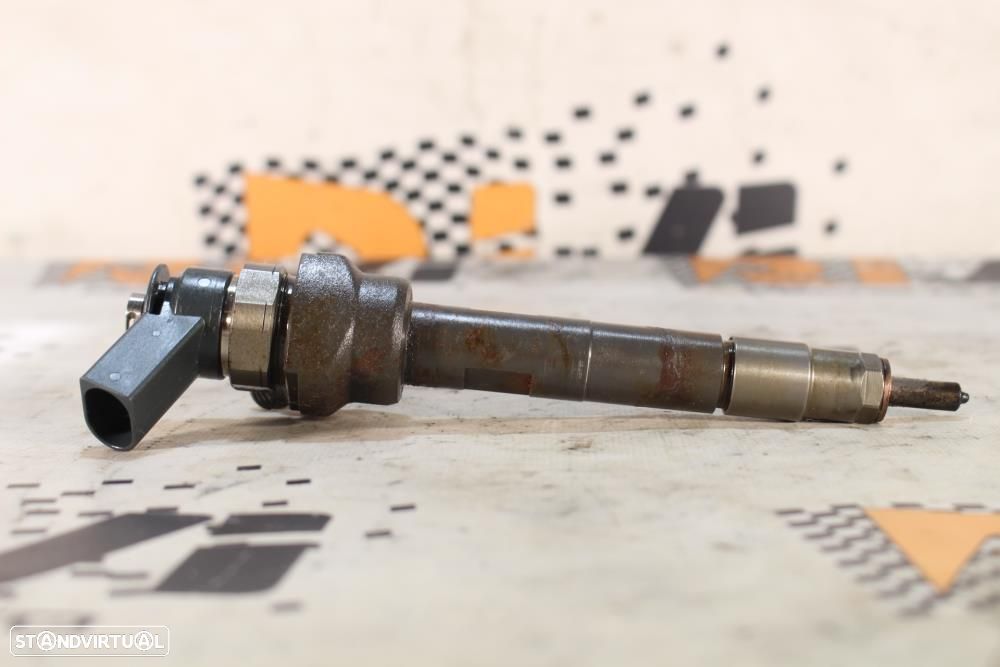 Injetor Bmw 1 (F20)  13537798446 / 0445110601 / 7798446 / 0445110 601 - 5