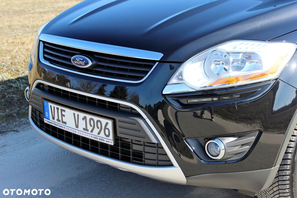 Ford Kuga 2.0 TDCi 2x4 Titanium - 13