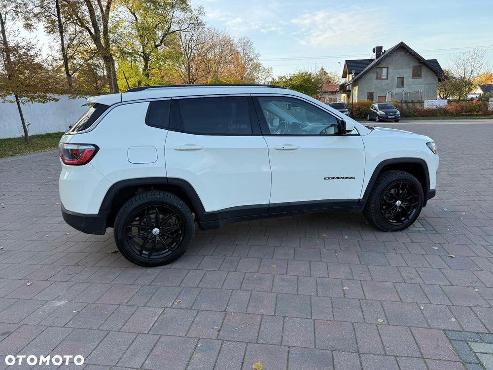 Jeep Compass 1.4 TMair Limited 4WD S&S - 32