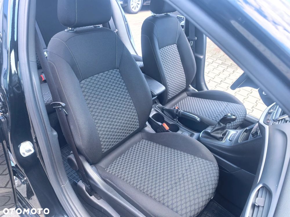 Opel Astra 1.2 T Business Edition S&S - 14