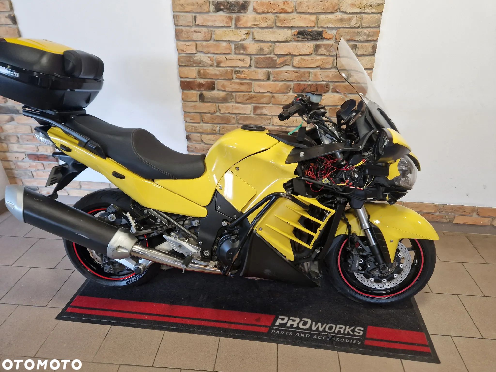 Kawasaki GTR - 1