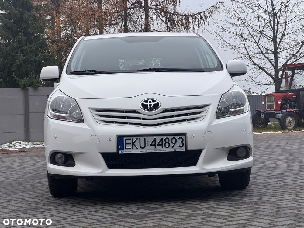 Toyota Verso 1.8 5-Sitzer Comfort - 5