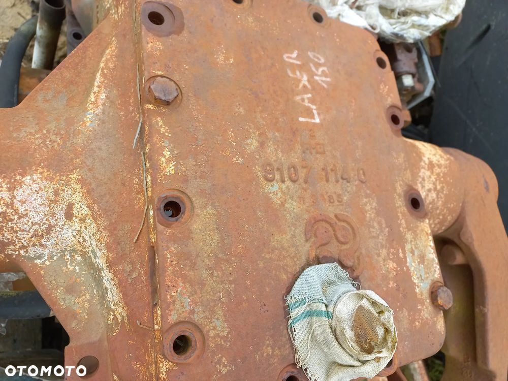 Most obudowa mostu przód tył ,zwolnica,zwrotnica,układ planetarny,atak,koło ataku wałek,półoś explorer,titan,antares,same,lamborghini,hurlimann,deutz,agroplus,agrosun,agrotron,silver,formuła,master,racing,premium,r774,0.467.473.0 ,01127250/20 ,445.4410.0 ,2324411 ,202.3111.0 ,25544100 ,91071140 ,9107.110.0, 269.4330.0 ,275.4356.0 ,255.3110.0 ,270.4741.0 ,.91311100 . 0.008.3208.0 , 0.008.3210.3,269.4331.0, 27244100. - 22