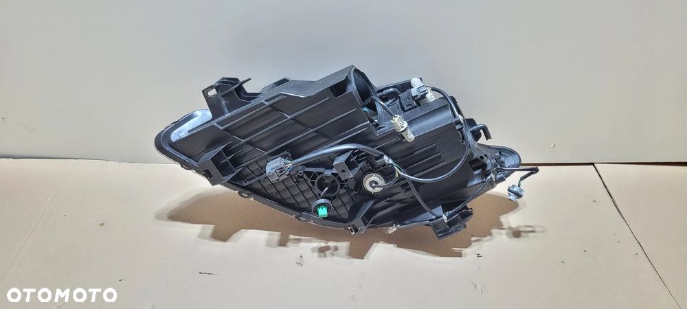Reflektor Lampa prawa xenon Mazda CX-9 lift 2012-2015 - 6