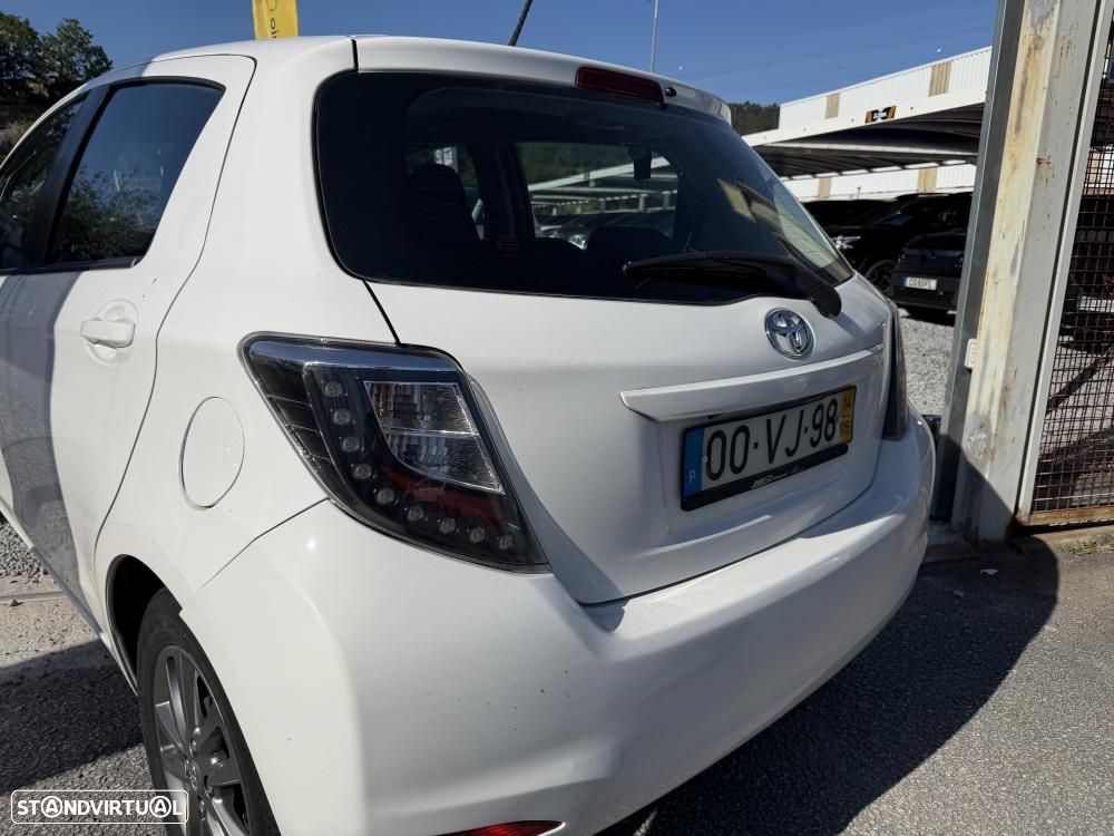 Toyota Yaris 1.4 D-4D Sport +P.Tec. +P.Lu.+TSS - 12