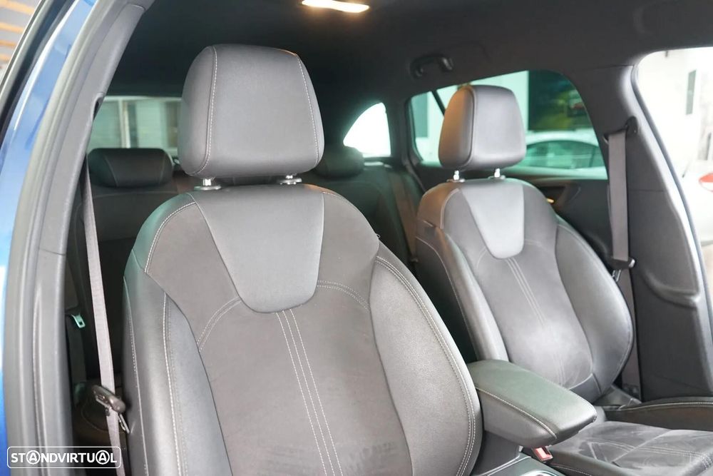 Opel Astra Sports Tourer 1.2 T Edition - 34