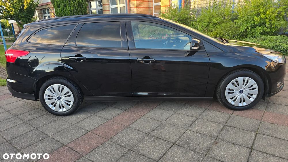Ford Focus 1.0 EcoBoost Gold X (Trend) - 10