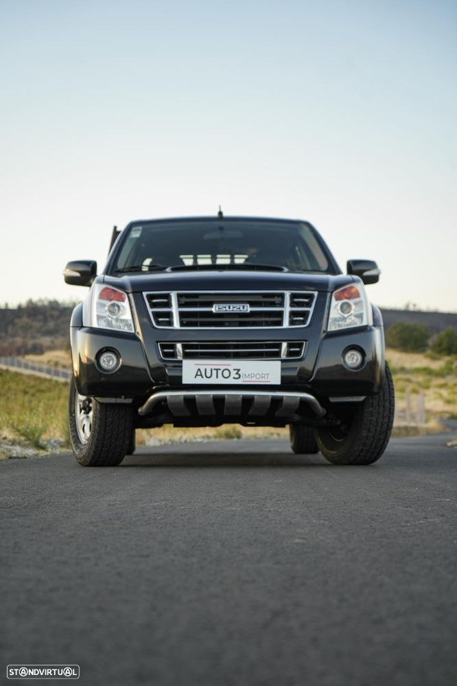 Isuzu D-Max 4x4 Cabine Dupla Custom - 12