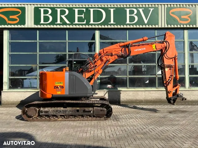 Hitachi ZX 135US-3 - 3