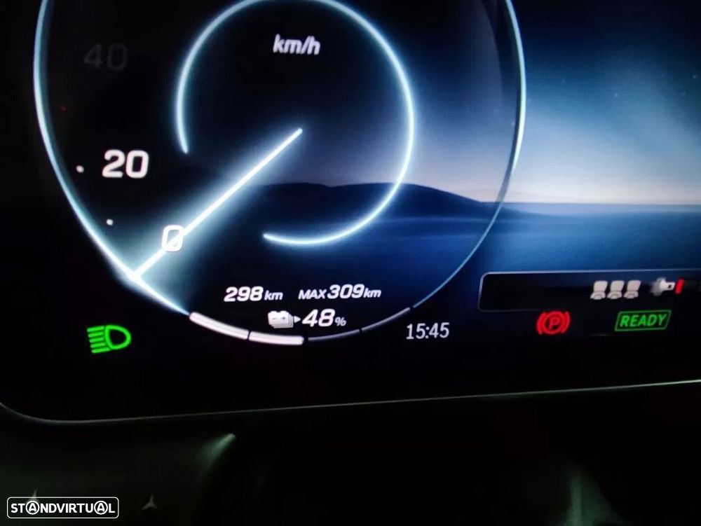 Mercedes-Benz EQE 300 Edition - 19