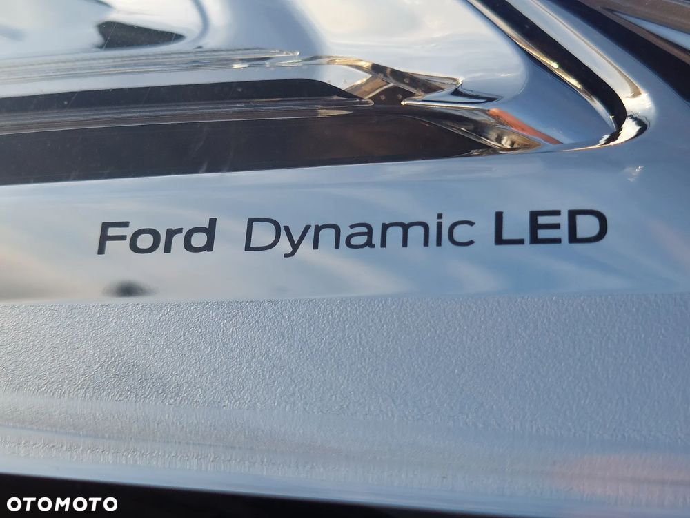 Ford Mondeo 2.0 EcoBlue Titanium - 27