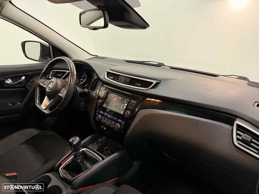 Nissan Qashqai 1.3 DIG-T N-Connecta - 13