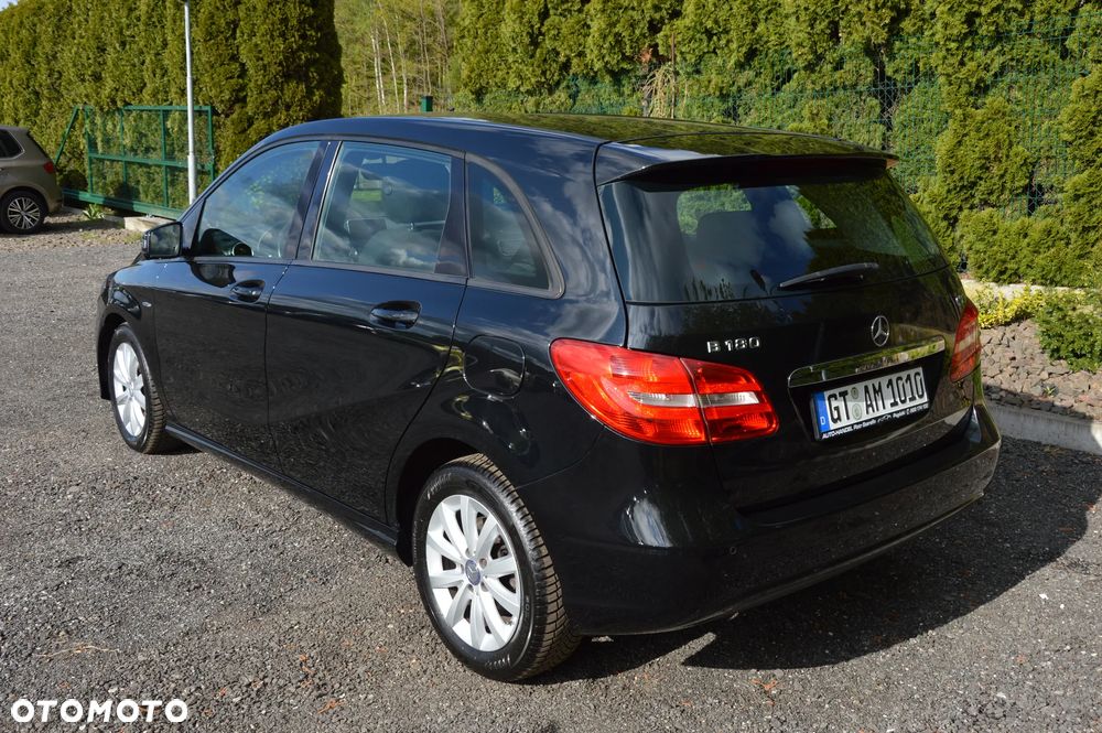 Mercedes-Benz Klasa B 180 CDI (BlueEFFICIENCY) - 20