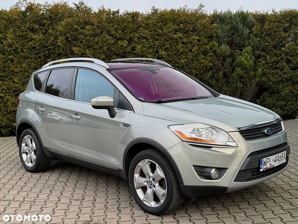 Ford Kuga 2.0 TDCi 2x4 Titanium - 14