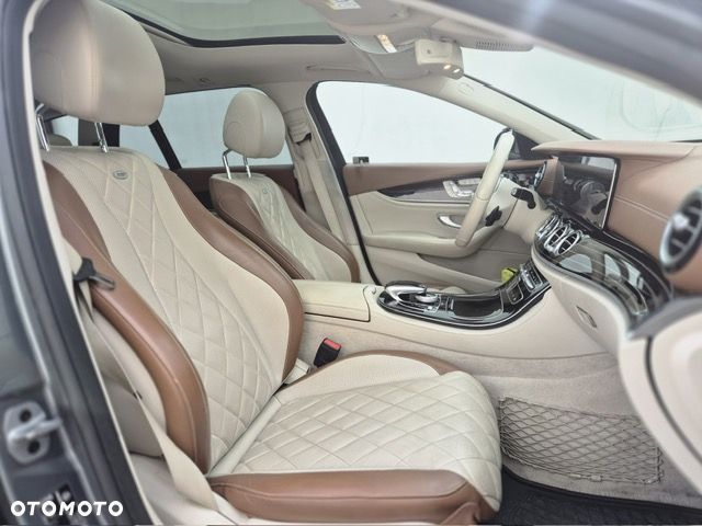 Mercedes-Benz Klasa E 400 d 4-Matic All-Terrain 9G-TRONIC - 15