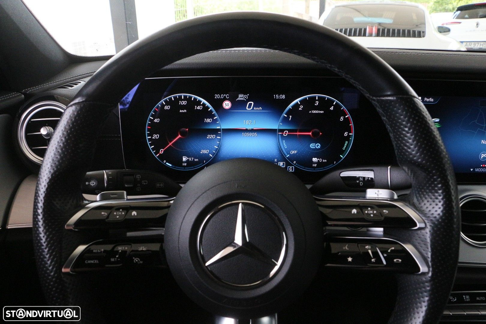 Mercedes-Benz E 300 de AMG Line - 31
