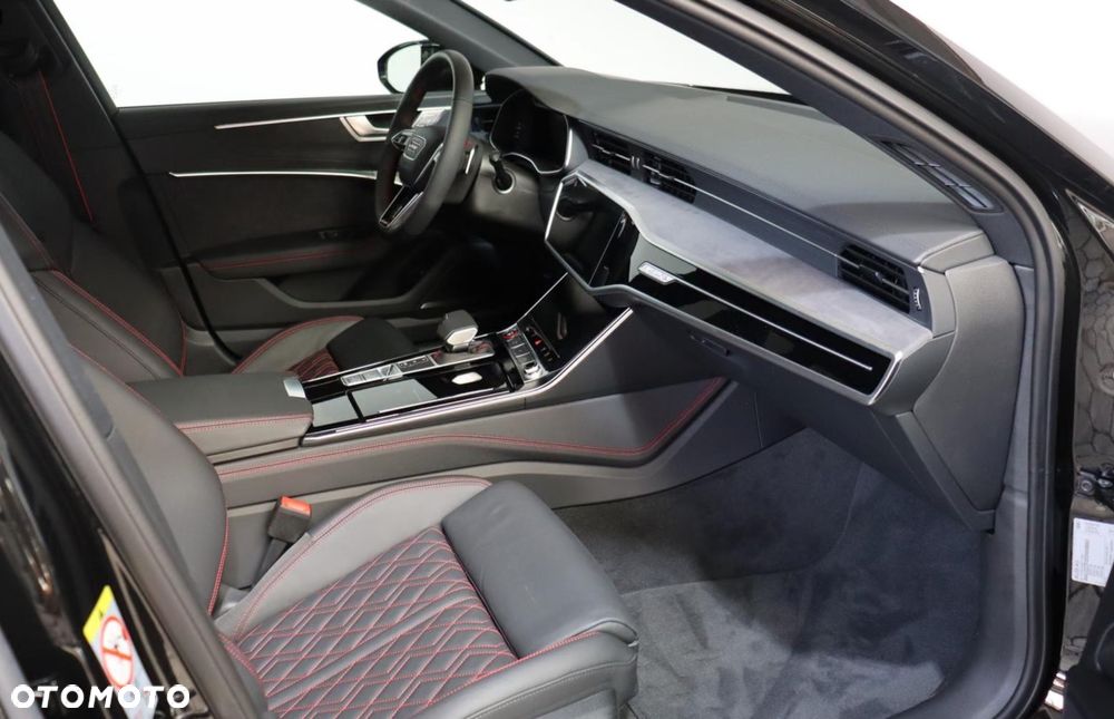 Audi S6 Avant - 13