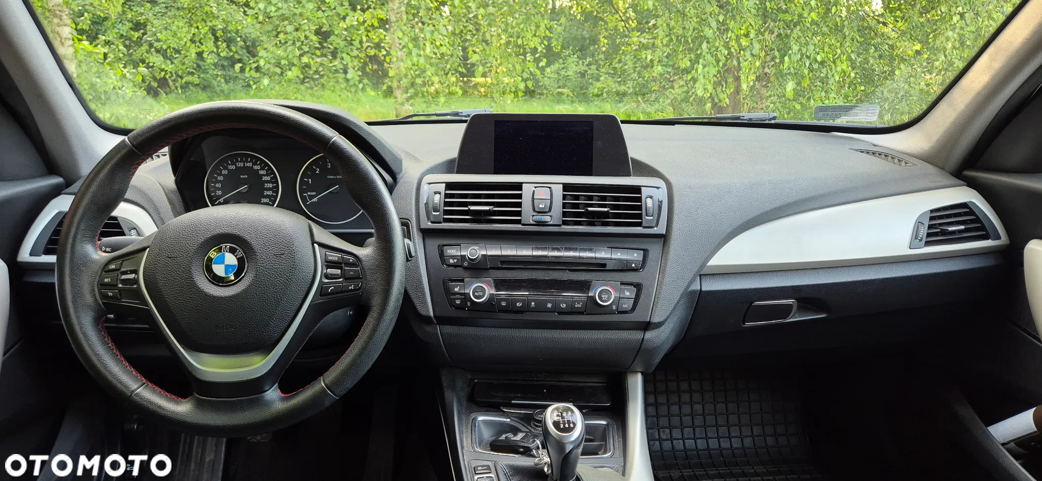 BMW Seria 1 114i - 3