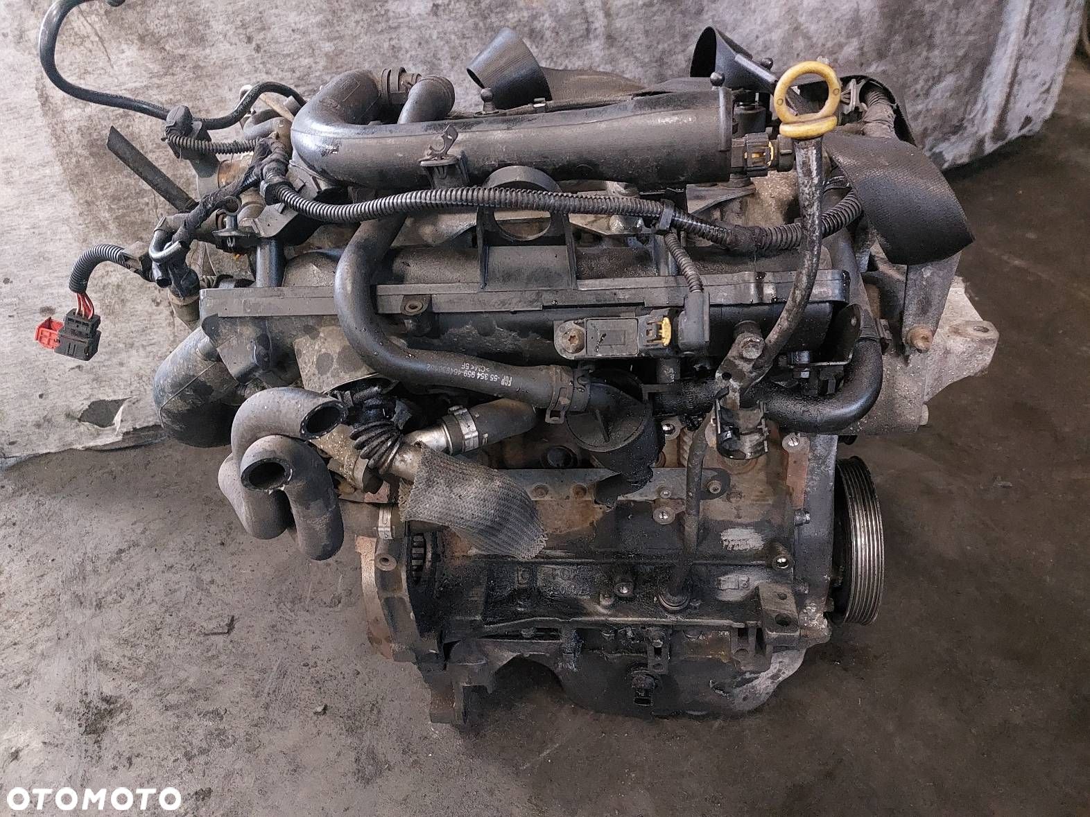 SILNIK POMPA WTRYSKI TURBO CORSA C 1.3 CDTI Z13DT - 1