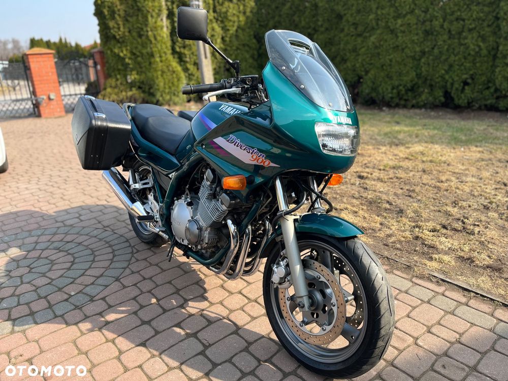 Yamaha XJ - 2