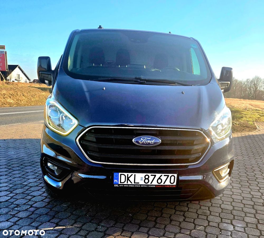 Ford TRANSIT CUSTOM - 3