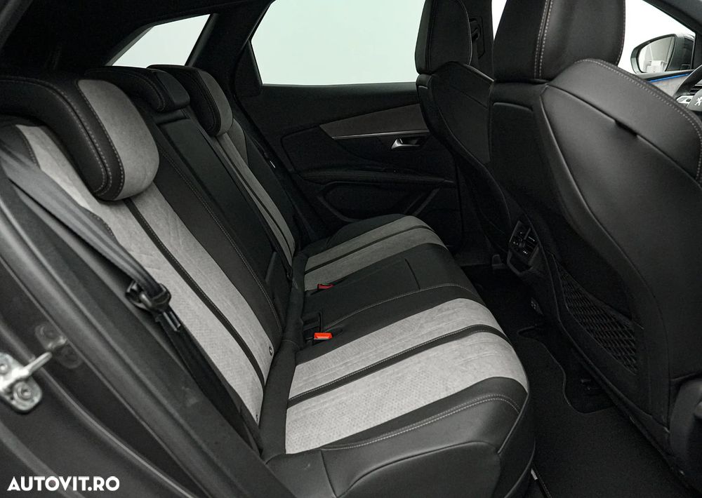 Peugeot 3008 PHEV 180 EAT8 Allure Pack - 17